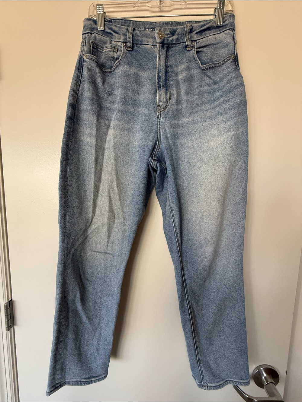 American Eagle Outfitters Light Blue Straight-Leg Women's Stretch Jeans